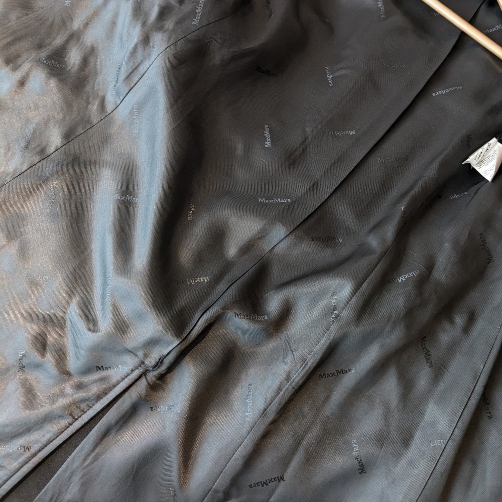 MaxMara Gorgeous Virgin Wool Coat - size 36 - Picture 14 of 14
